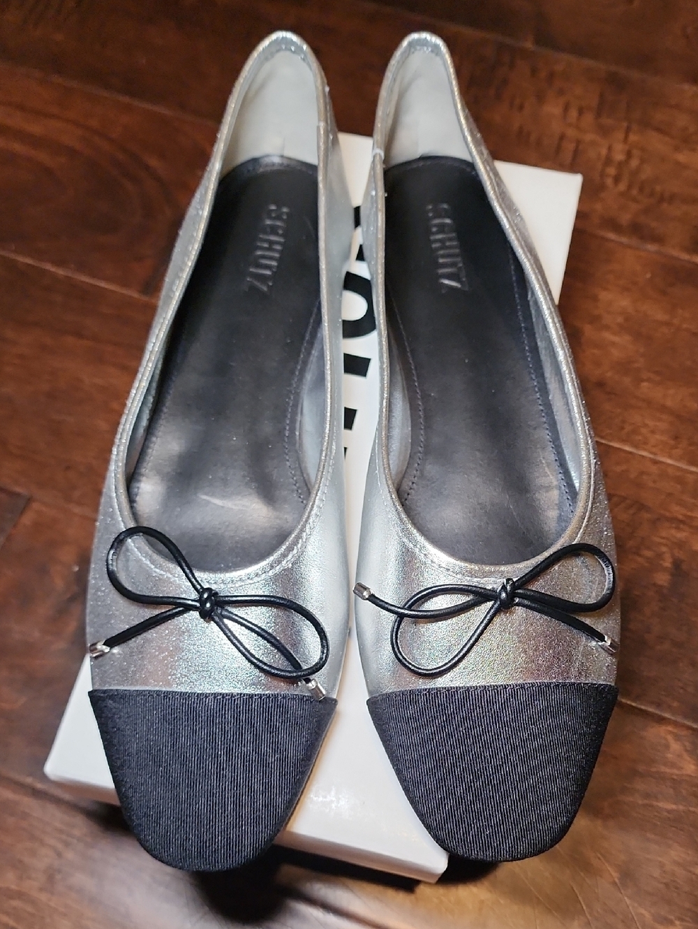 New Schutz Arissa Casual Silver Metallic & Black Ballerina Flats, Sz. 9.5